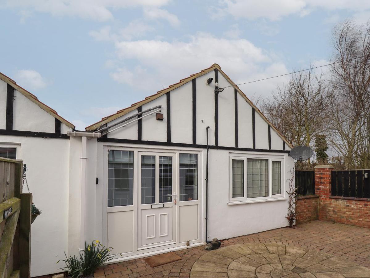 Villa Field View Grimsby Exterior foto